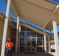 R  D Glass Services - Australian Directory