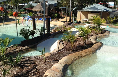 Blue Dolphin Holiday Resort - Australian Directory 4