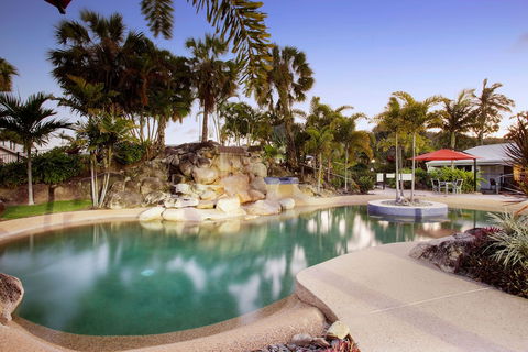 Mission Beach Resort - Australian Directory 2