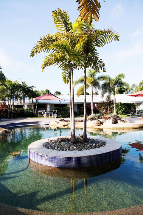 Mission Beach Resort - Australian Directory 6
