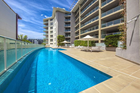 Pacific Suites Canberra - Australian Directory 3