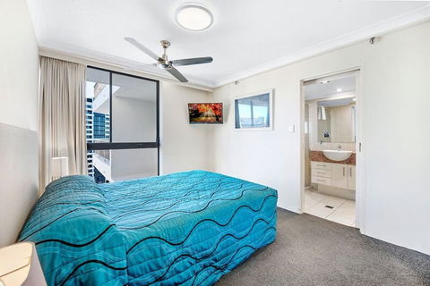ULTIQA Beach Haven At Broadbeach - Australian Directory 6