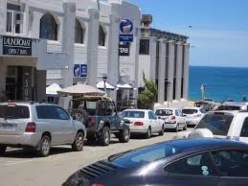 Cottesloe WA Australian Directory