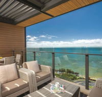 Oaks Redcliffe Mon Komo Suites - Australian Directory