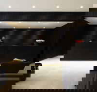 Burbury Hotel  Apartments - Australian Directory