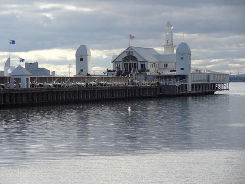 Econo Lodge Hacienda Motel Geelong - Australian Directory 2