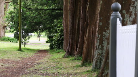 Clarendon Cottages - Australian Directory 2