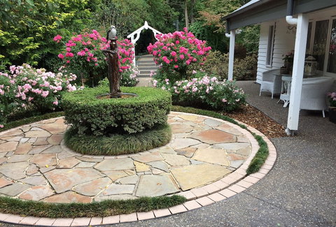 Clarendon Cottages - Australian Directory 4