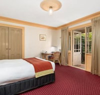 McLaren Hotel - Australian Directory