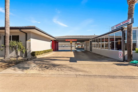 Econo Lodge Moree Spa Motor Inn - Australian Directory 5