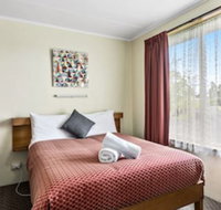 Sharonlee Strahan Villas - Australian Directory