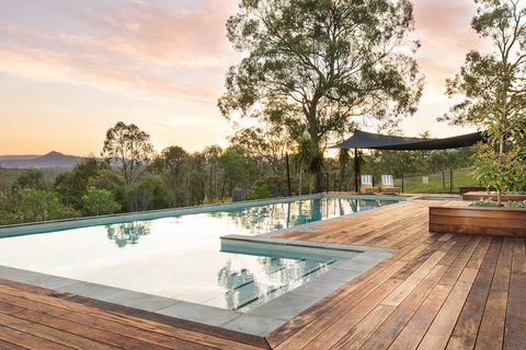 Spicers Hidden Vale - Australian Directory 1