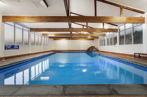 Ciloms Airport Lodge - Australian Directory 1