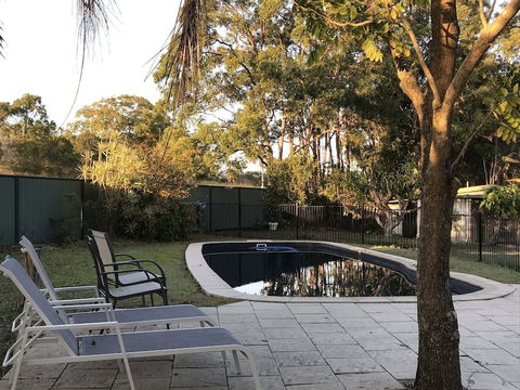 Emeraldene Inn & Eco-Lodge - Australian Directory 0