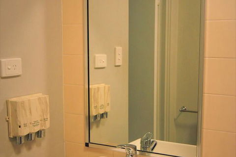 Grafton Central Motel - Australian Directory 6