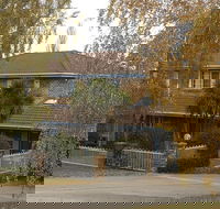 Kinross Inn - Australian Directory
