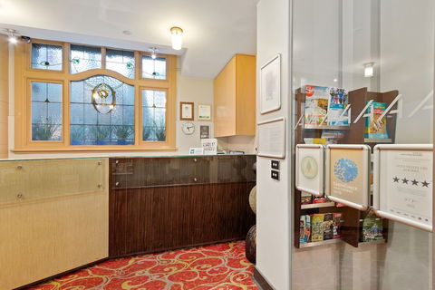 Alto Hotel On Bourke - Australian Directory 3