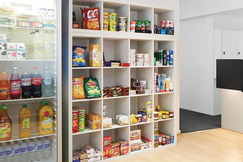 Pinnacle Apartments - Australian Directory 2