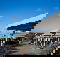 Beachfront Motel - Australian Directory