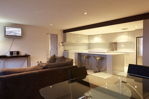 Zero Davey Boutique Apartment Hotel - Australian Directory 5