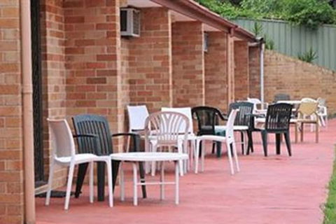 Windsor Terrace Motel - Australian Directory 6