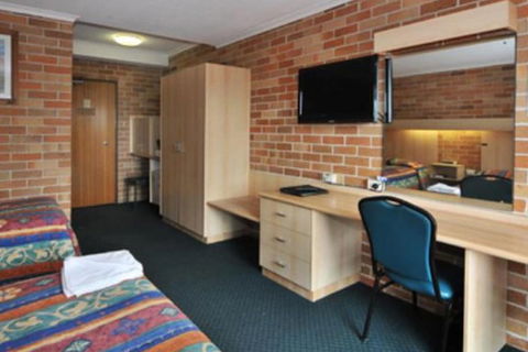 Windsor Terrace Motel - Australian Directory 2