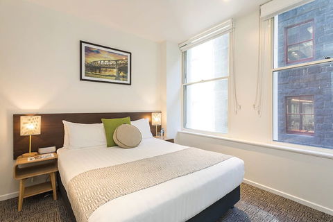 Quest On William - Australian Directory 5