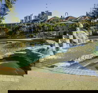 Paradise Island Resort - Australian Directory