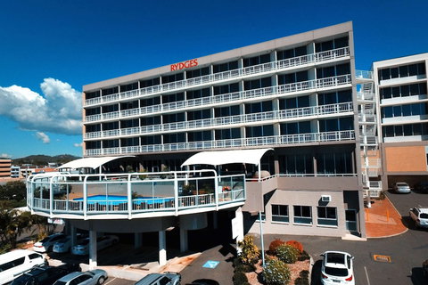 Rydges Gladstone - Australian Directory 1