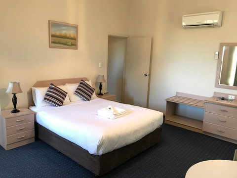 Orange Motor Lodge - Australian Directory 4