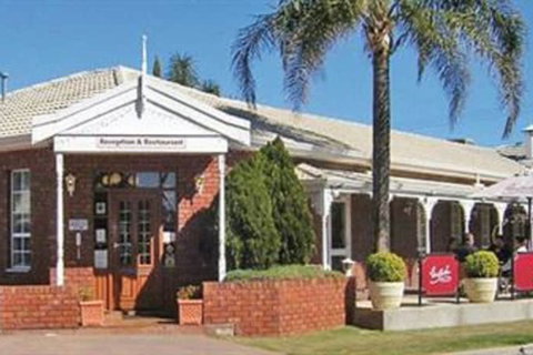 John Pirie Motor Inn - Australian Directory 7