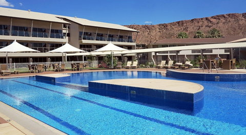 Crowne Plaza Alice Springs Lasseters, An IHG Hotel - Australian Directory 2