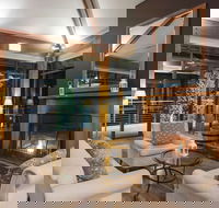 Oaks Cypress Lakes Resort - Australian Directory