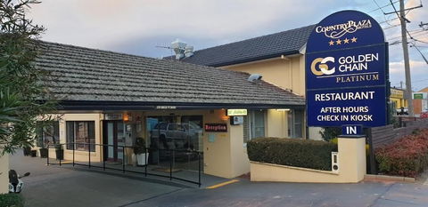 Country Plaza Queanbeyan - Australian Directory 1
