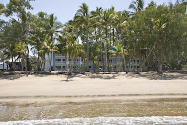 Clifton Beach QLD Australian Directory