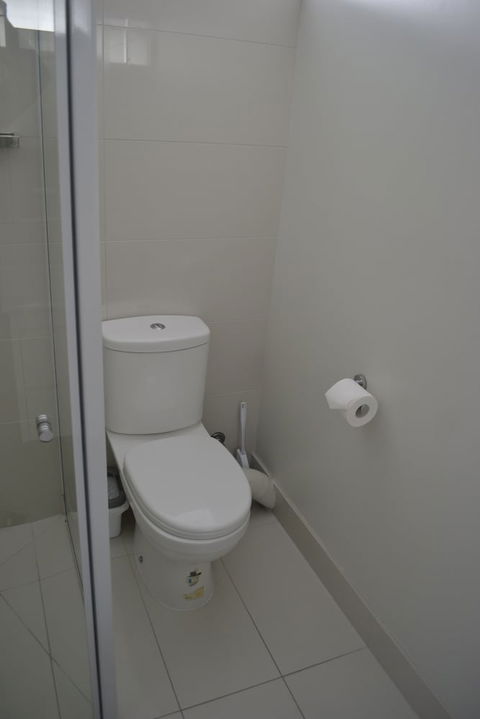 Admiralty Inn - Australian Directory 5