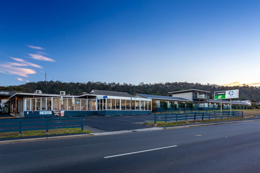Four Mile Beach TAS Australian Directory