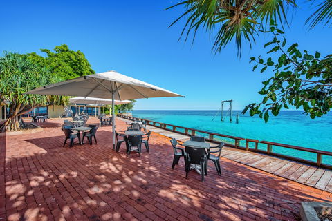 Heron Island Resort - Australian Directory 1