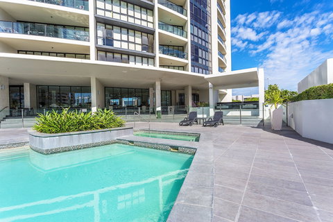 Mantra Sierra Grand - Australian Directory 3