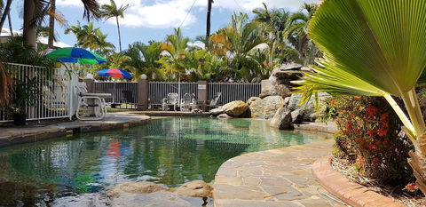 Reef Palms Motel - Australian Directory 3