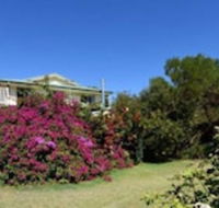 Le Grand Chateau - Australian Directory