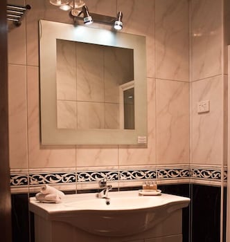 Carlyle House B & B - Australian Directory 2