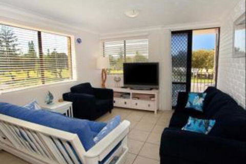Pacific 1 / 103 - Australian Directory 3