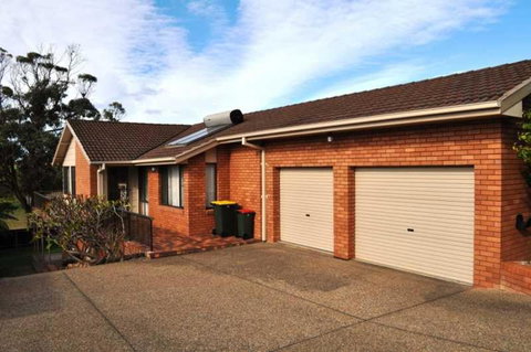 16 Haddrill Parade - Australian Directory 3