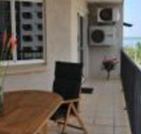 Inner city Cardona Court apartment - Australian Directory