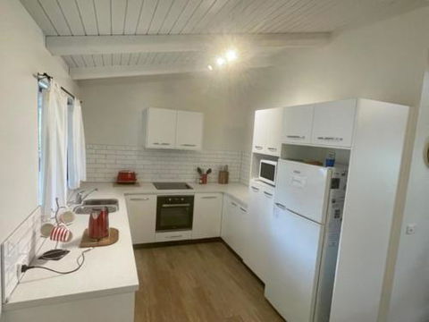 Abbey Beach Shack - Australian Directory 2