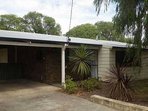 Abbey Beach Shack - Australian Directory 1