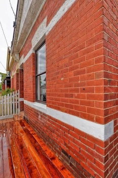 REdTRO House South Yarra - Australian Directory 0