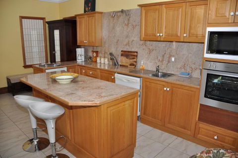 Apartments On Fiedler - Australian Directory 6