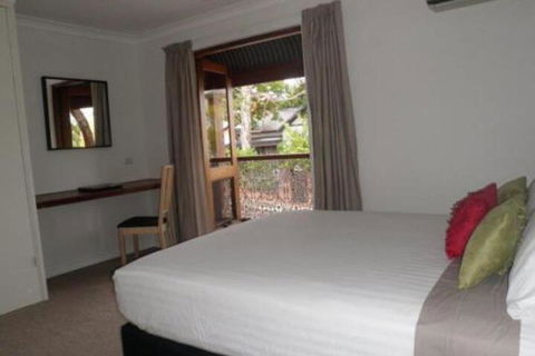 Barker Road - Australian Directory 5